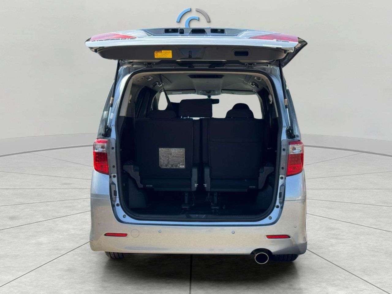 null TOYOTA ALPHARD null TOYOTA ALPHARD