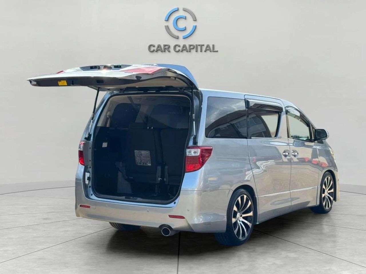 null TOYOTA ALPHARD null TOYOTA ALPHARD