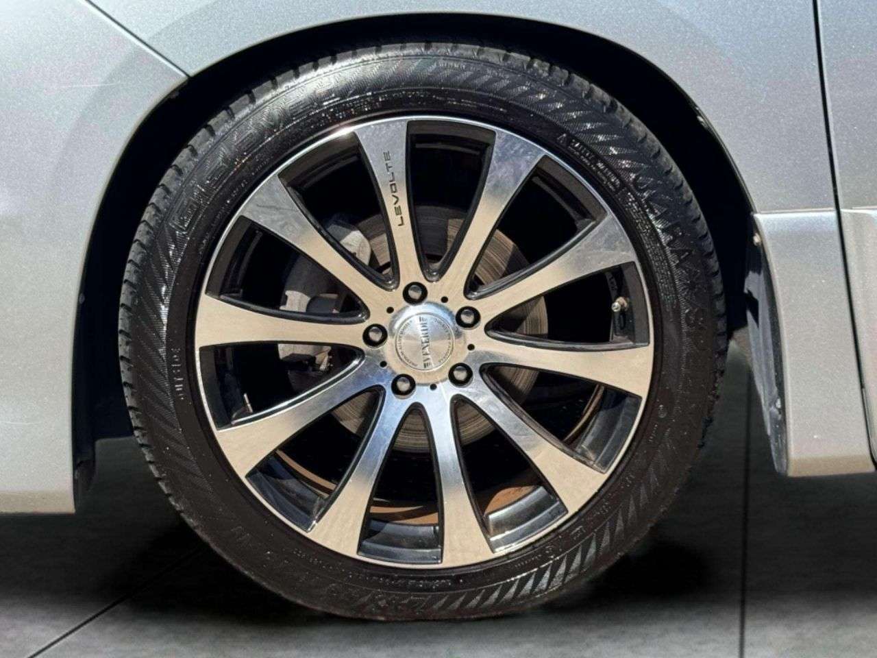 null TOYOTA ALPHARD null TOYOTA ALPHARD