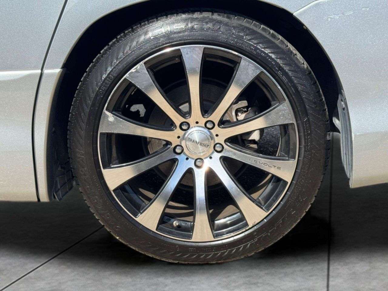 null TOYOTA ALPHARD null TOYOTA ALPHARD