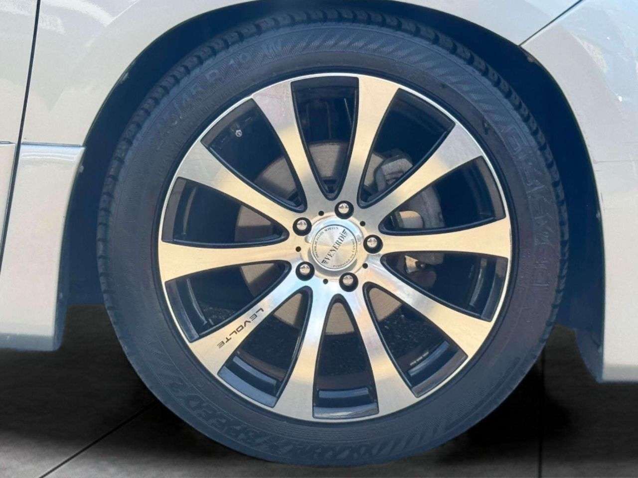 null TOYOTA ALPHARD null TOYOTA ALPHARD