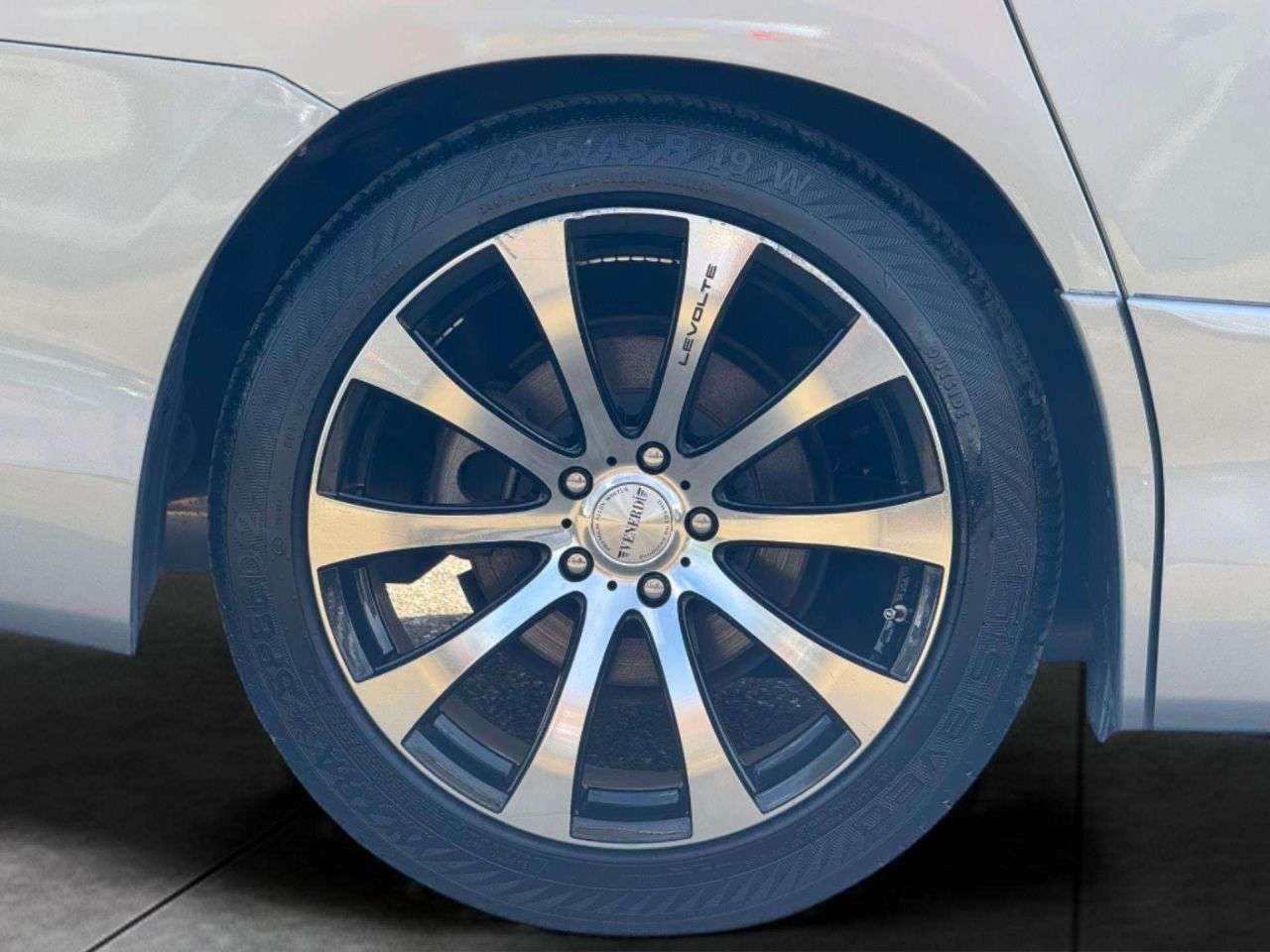 null TOYOTA ALPHARD null TOYOTA ALPHARD