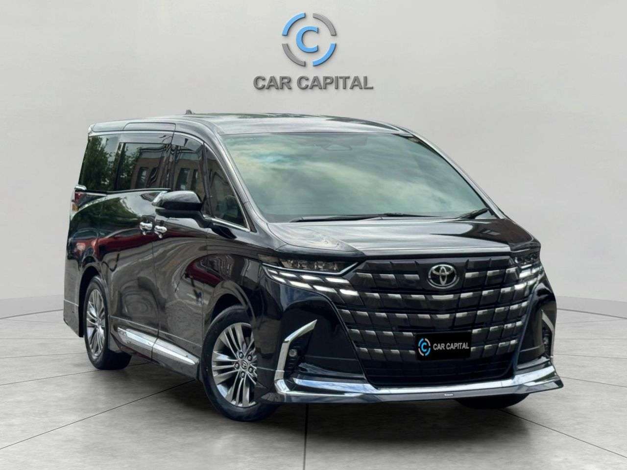 null TOYOTA ALPHARD null TOYOTA ALPHARD
