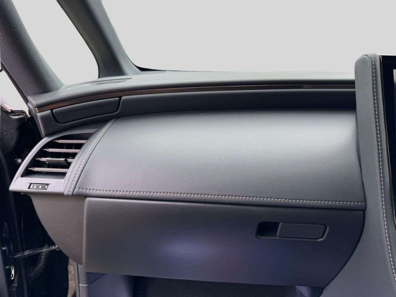 null TOYOTA ALPHARD null TOYOTA ALPHARD