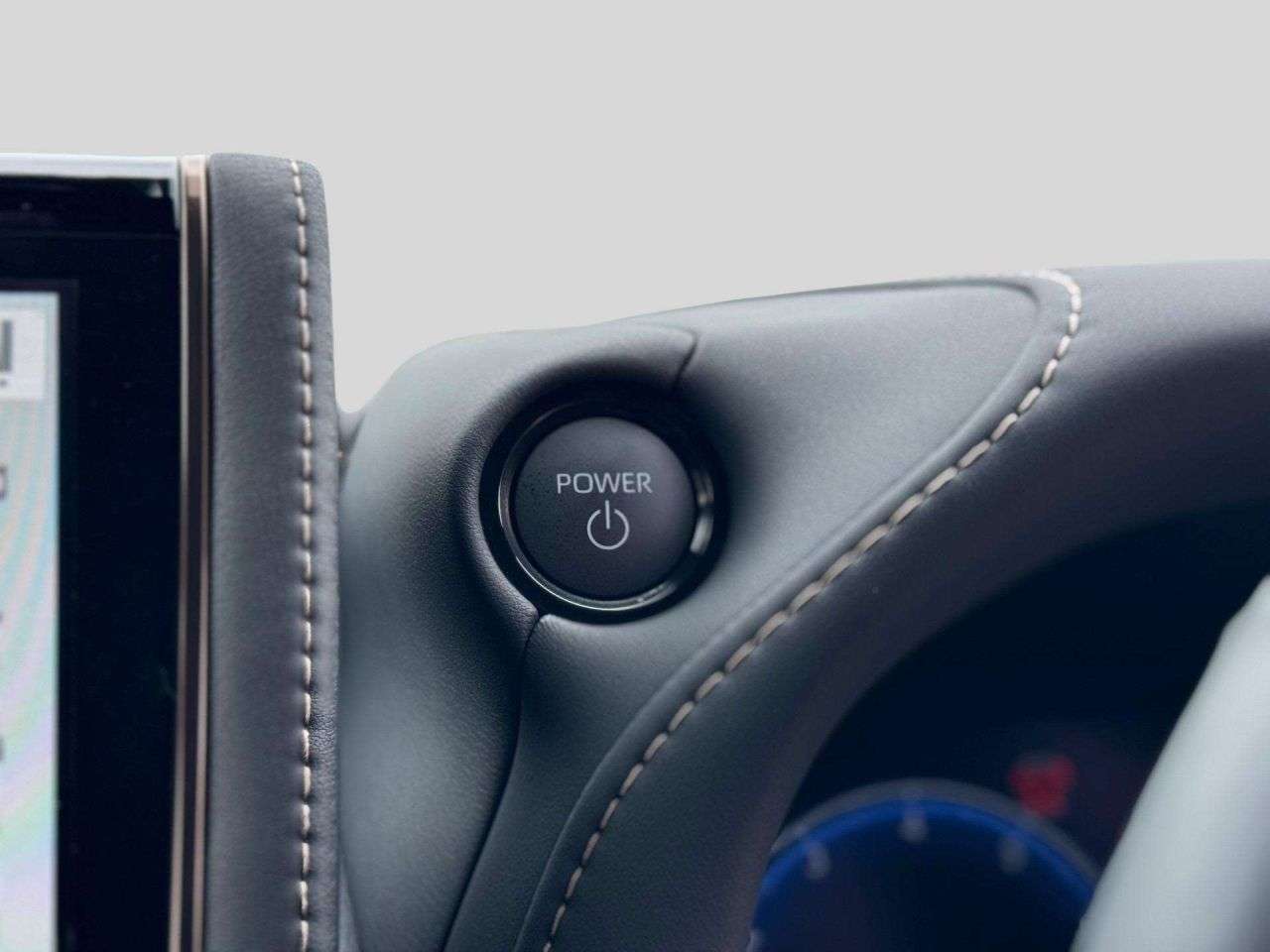 null TOYOTA ALPHARD null TOYOTA ALPHARD