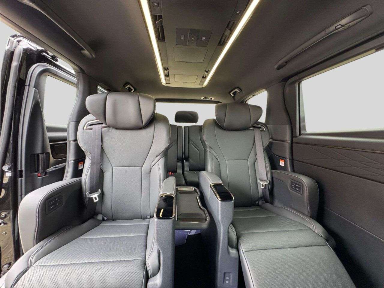 null TOYOTA ALPHARD null TOYOTA ALPHARD