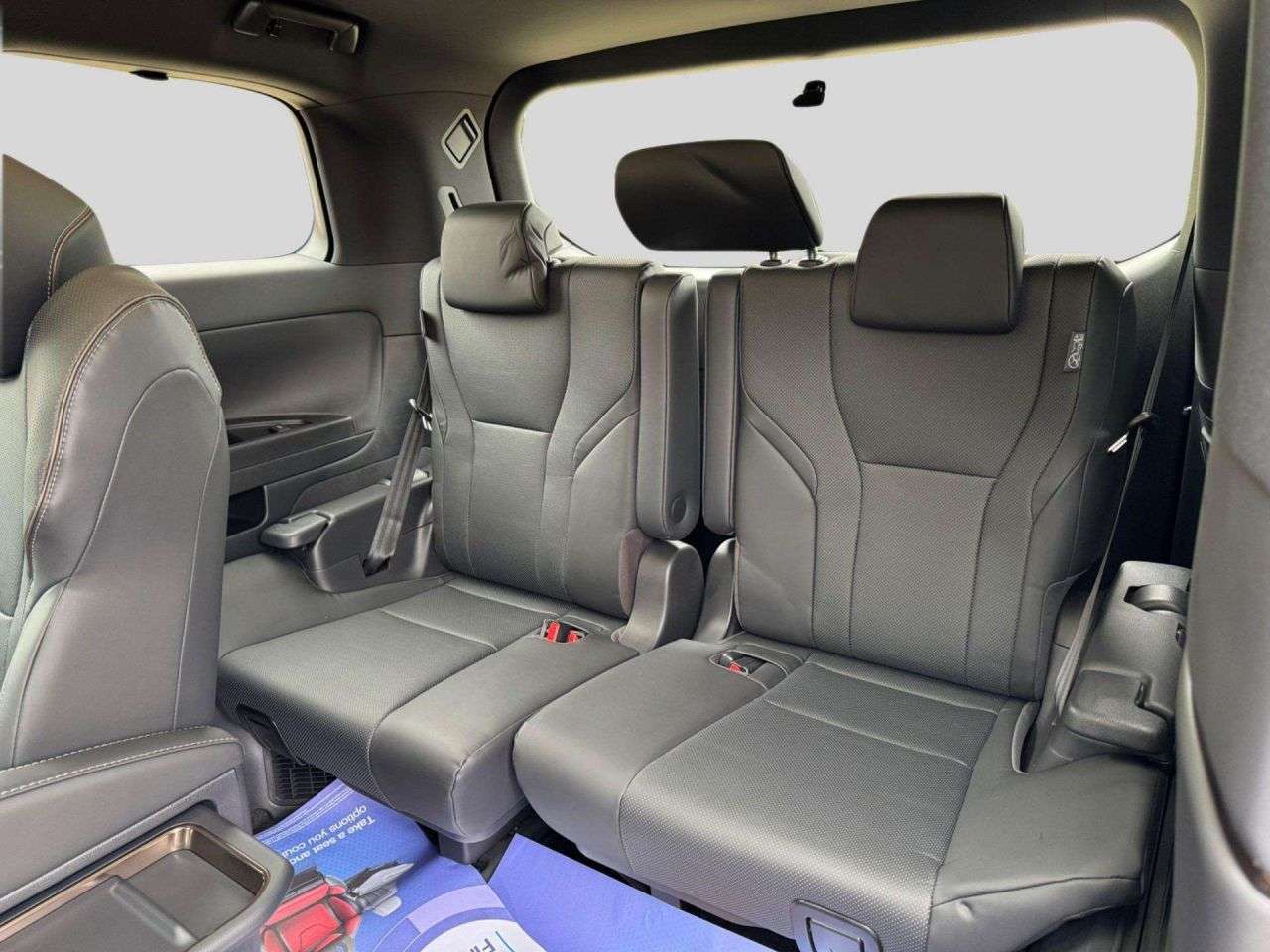 null TOYOTA ALPHARD null TOYOTA ALPHARD