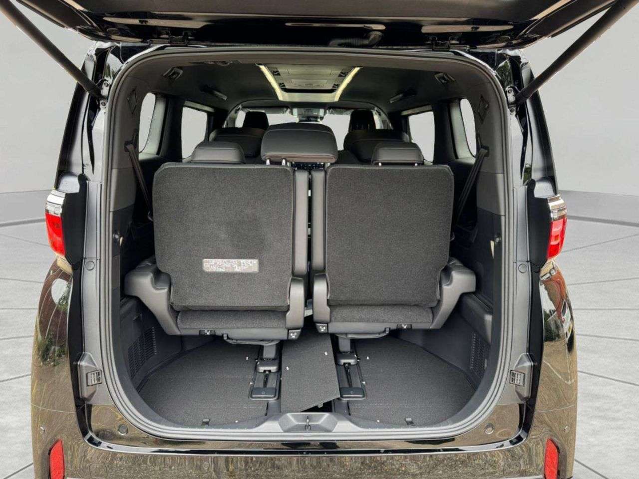 null TOYOTA ALPHARD null TOYOTA ALPHARD