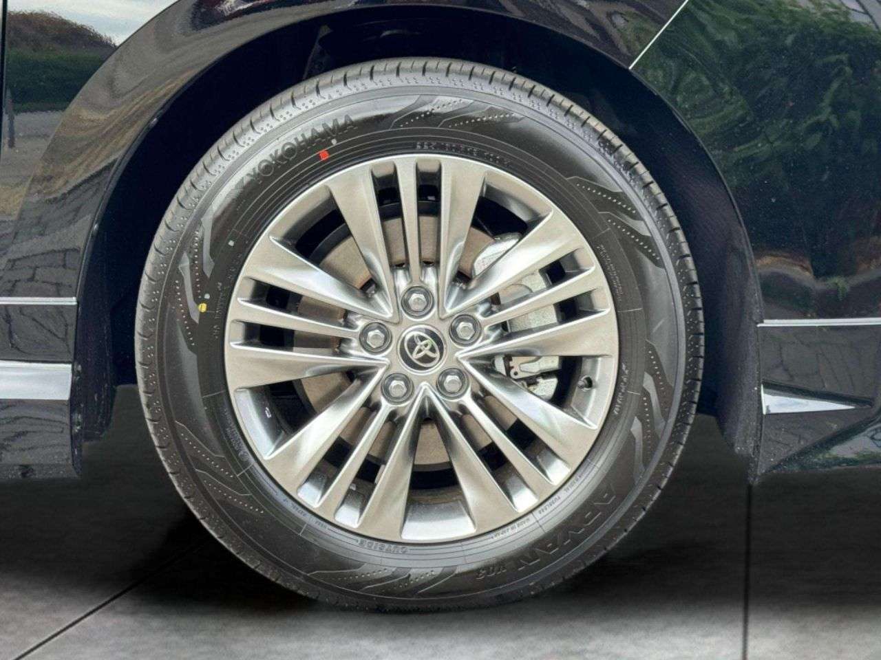 null TOYOTA ALPHARD null TOYOTA ALPHARD