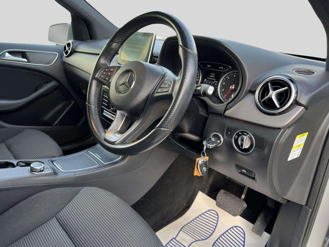 2015 MERCEDES-BENZ B CLASS 2015 MERCEDES-BENZ B CLASS