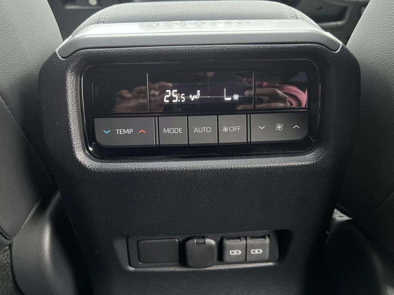 null TOYOTA LAND CRUISER null TOYOTA LAND CRUISER