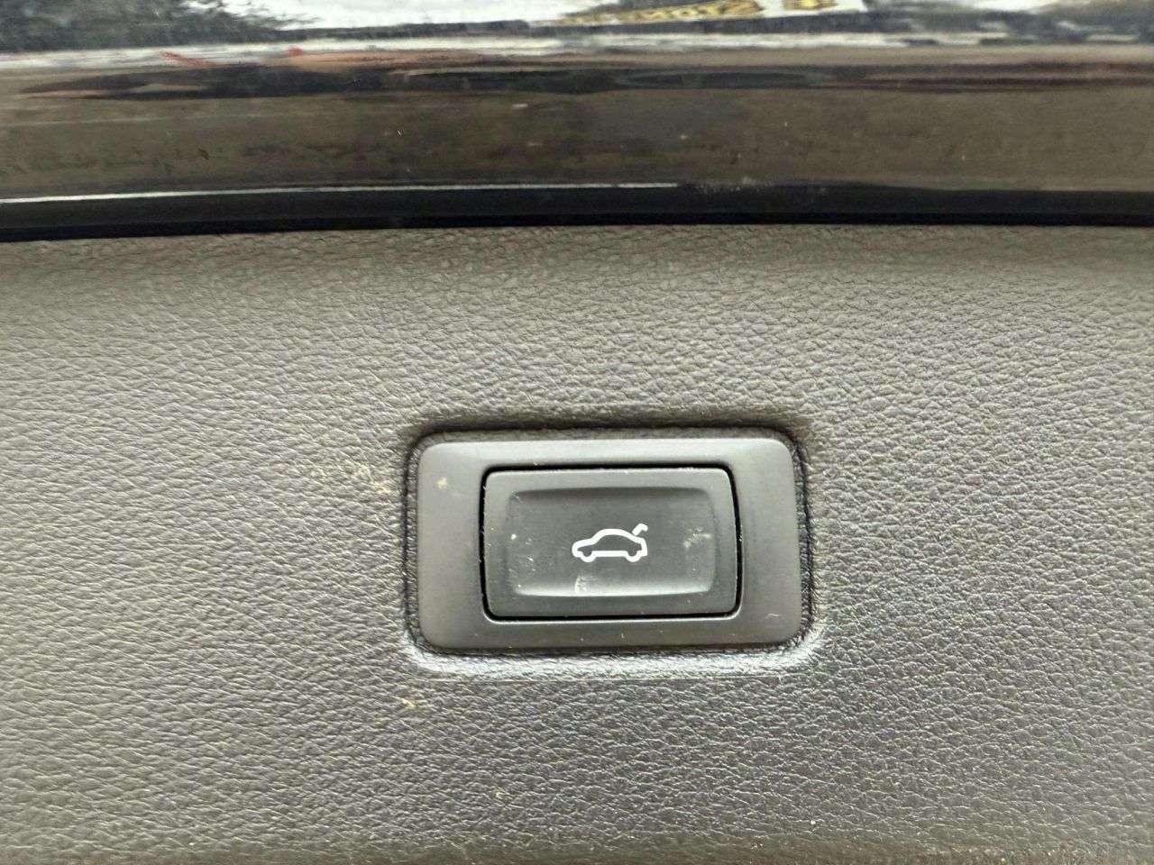 2017 AUDI Q7 2017 AUDI Q7