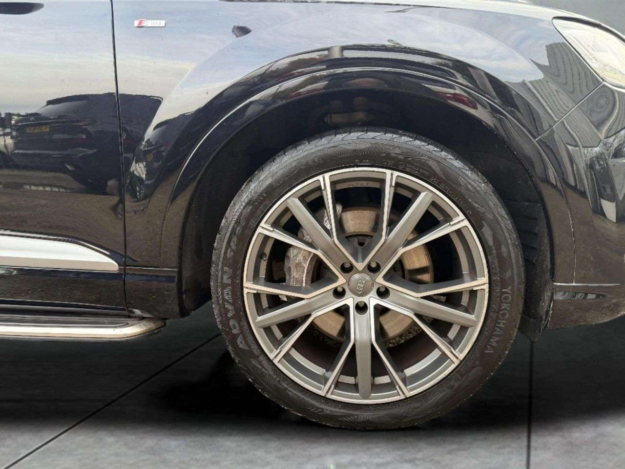 2017 AUDI Q7 2017 AUDI Q7