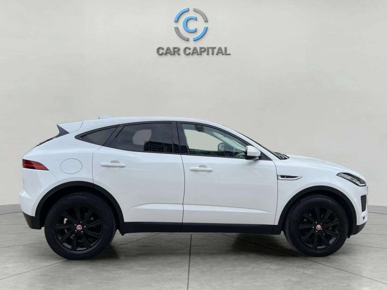 2019 JAGUAR E-PACE 2019 JAGUAR E-PACE