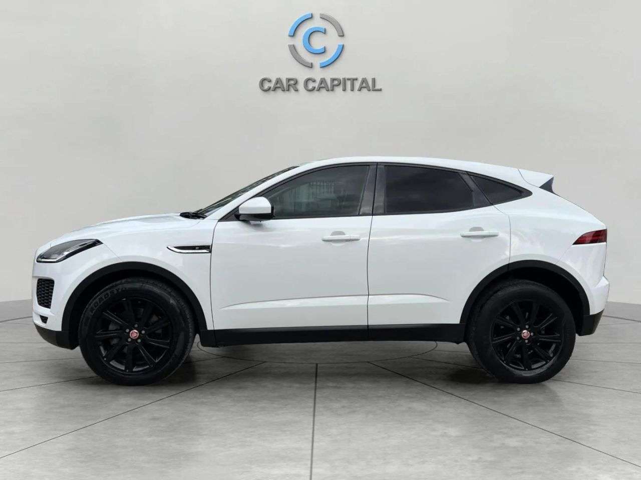 2019 JAGUAR E-PACE 2019 JAGUAR E-PACE