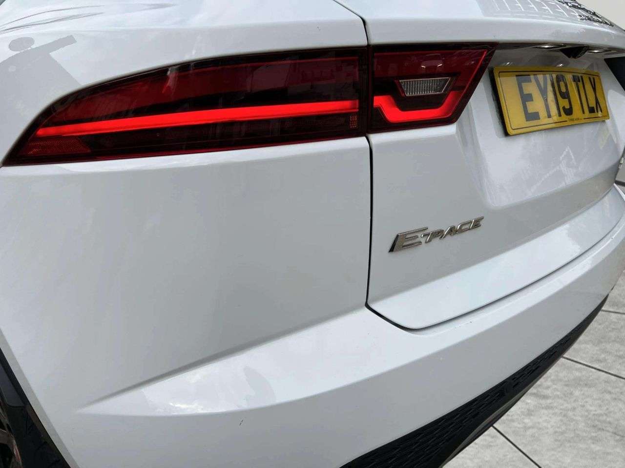 2019 JAGUAR E-PACE 2019 JAGUAR E-PACE