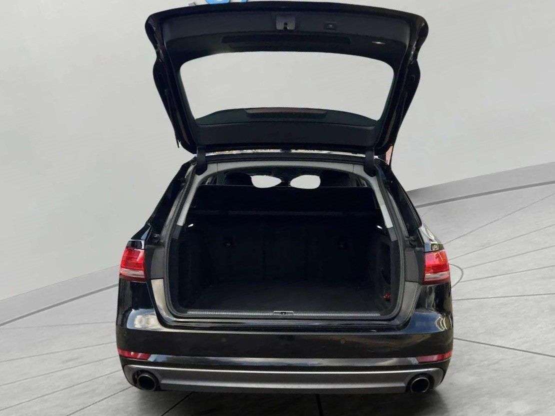 2017 AUDI A4 AVANT 2017 AUDI A4 AVANT
