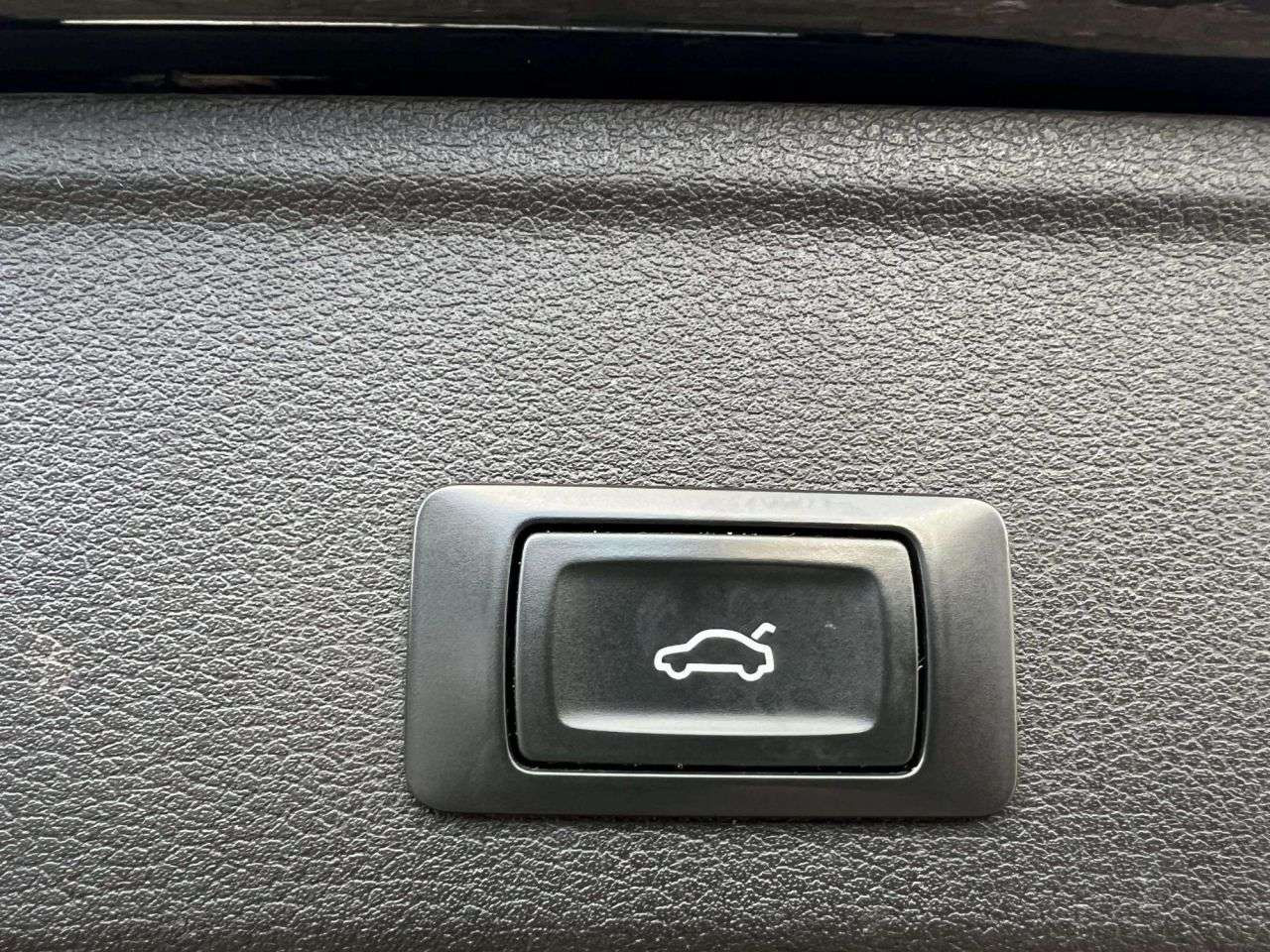 2017 AUDI A4 AVANT 2017 AUDI A4 AVANT