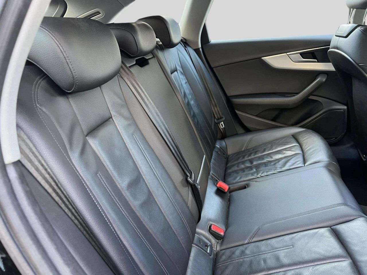 2017 AUDI A4 AVANT 2017 AUDI A4 AVANT