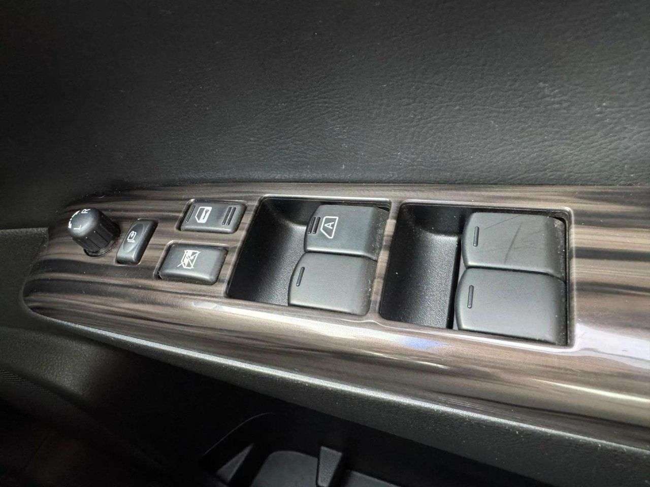 2016 NISSAN ELGRAND 2016 NISSAN ELGRAND