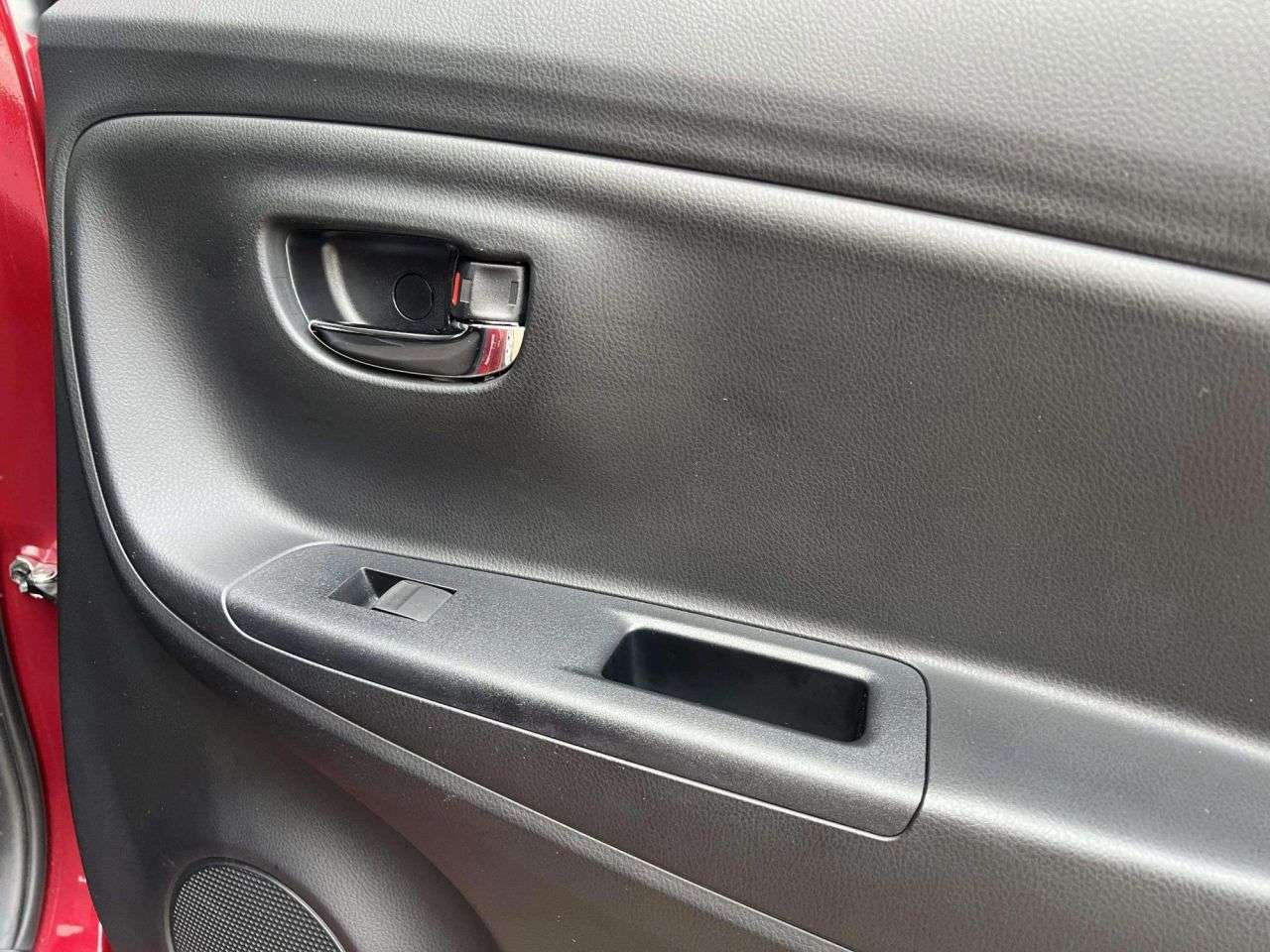 2019 TOYOTA YARIS 2019 TOYOTA YARIS