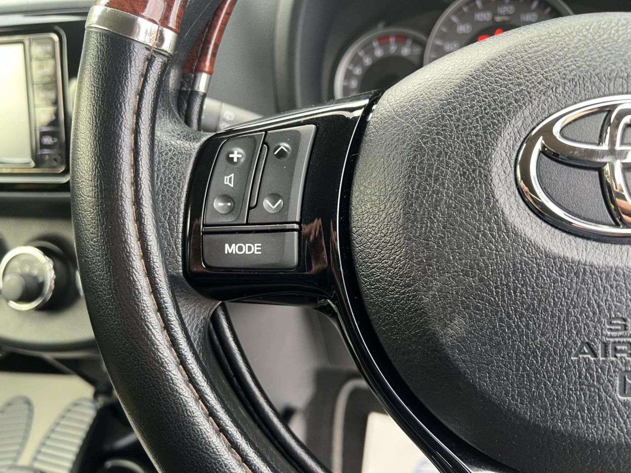 2019 TOYOTA YARIS 2019 TOYOTA YARIS