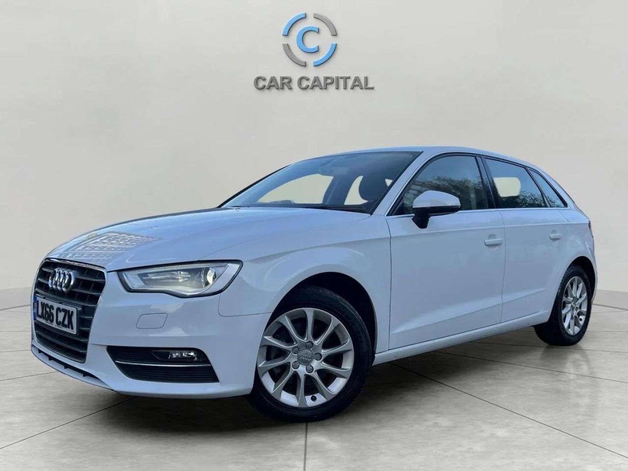 A 2016 AUDI A3 1.4 TFSI CoD SE Sportback 5dr Petrol S Tronic Euro 6 (s/s) (15165 ps) 2 KEY A 2016 AUDI A3 1.4 TFSI CoD SE Sportback 5dr Petrol S Tronic Euro 6 (s/s) (15165 ps) 2 KEY
