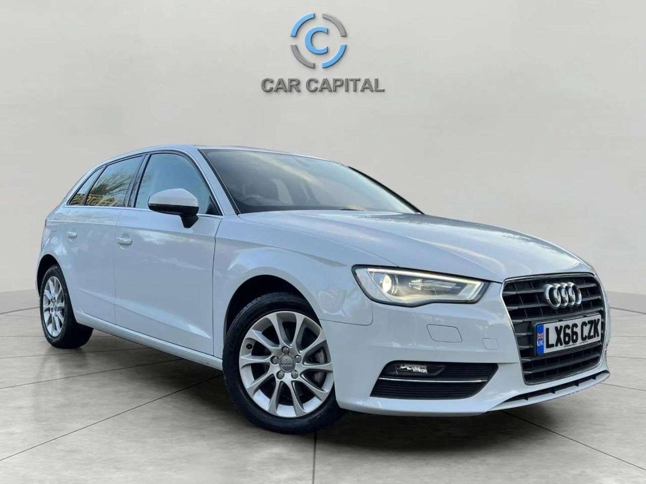 A 2016 AUDI A3 1.4 TFSI CoD SE Sportback 5dr Petrol S Tronic Euro 6 (s/s) (15165 ps) 2 KEY A 2016 AUDI A3 1.4 TFSI CoD SE Sportback 5dr Petrol S Tronic Euro 6 (s/s) (15165 ps) 2 KEY