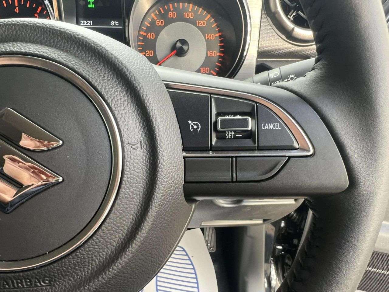 2025 SUZUKI JIMNY 2025 SUZUKI JIMNY