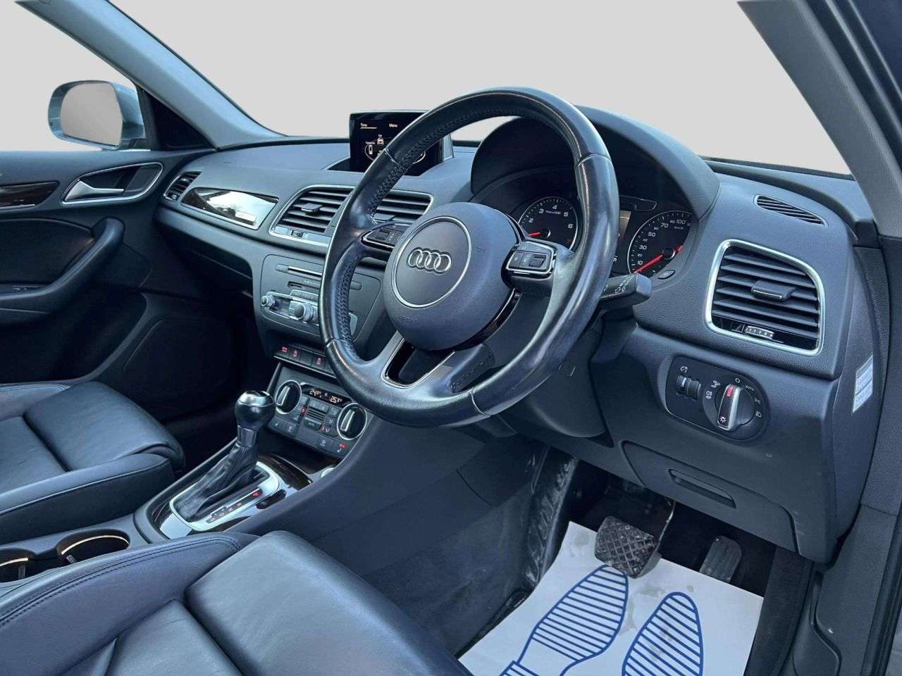 2016 AUDI Q3 2016 AUDI Q3
