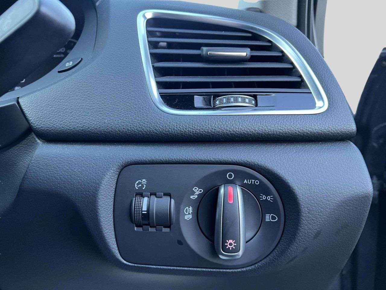 2016 AUDI Q3 2016 AUDI Q3