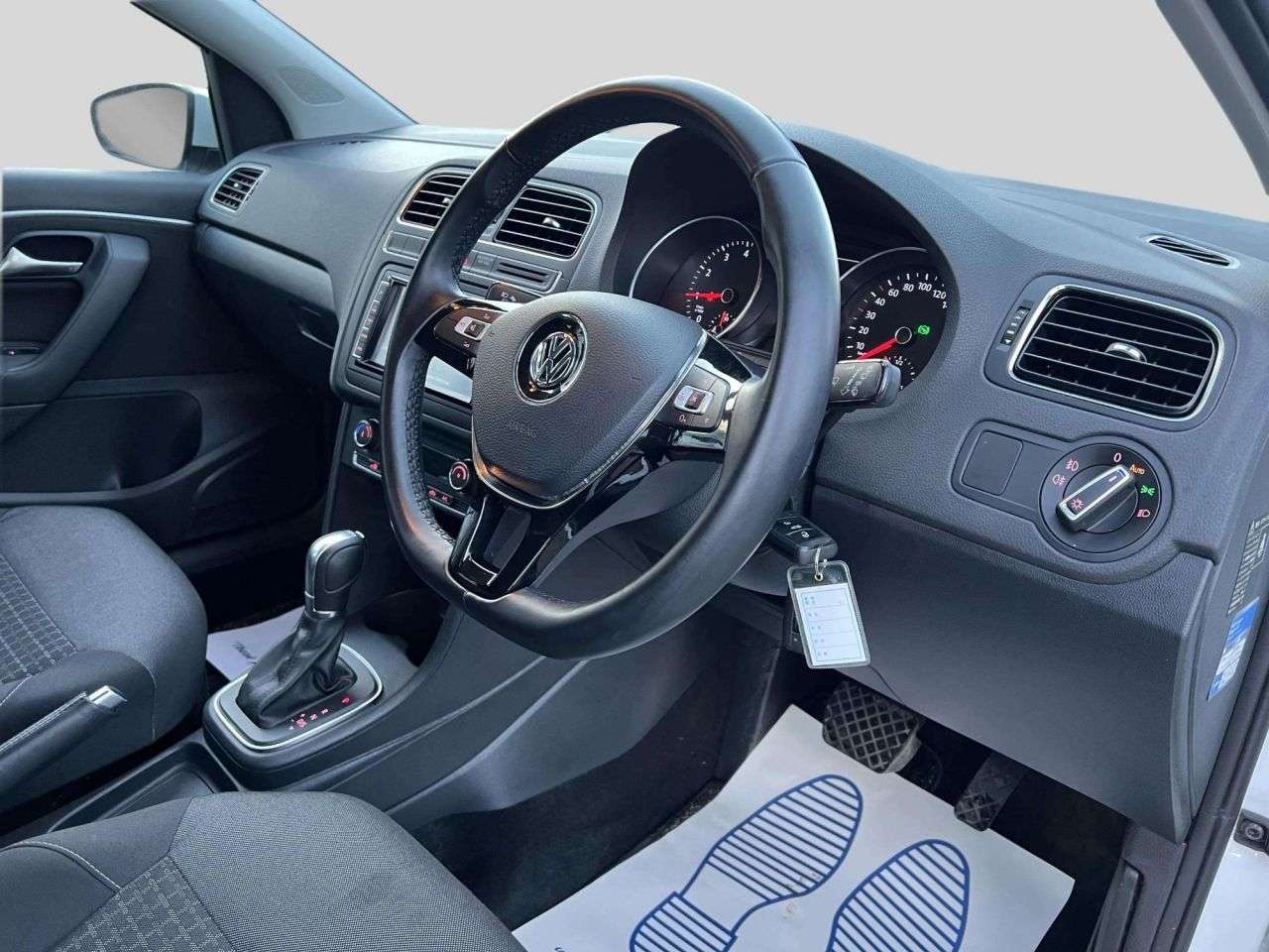 2018 VOLKSWAGEN POLO 2018 VOLKSWAGEN POLO