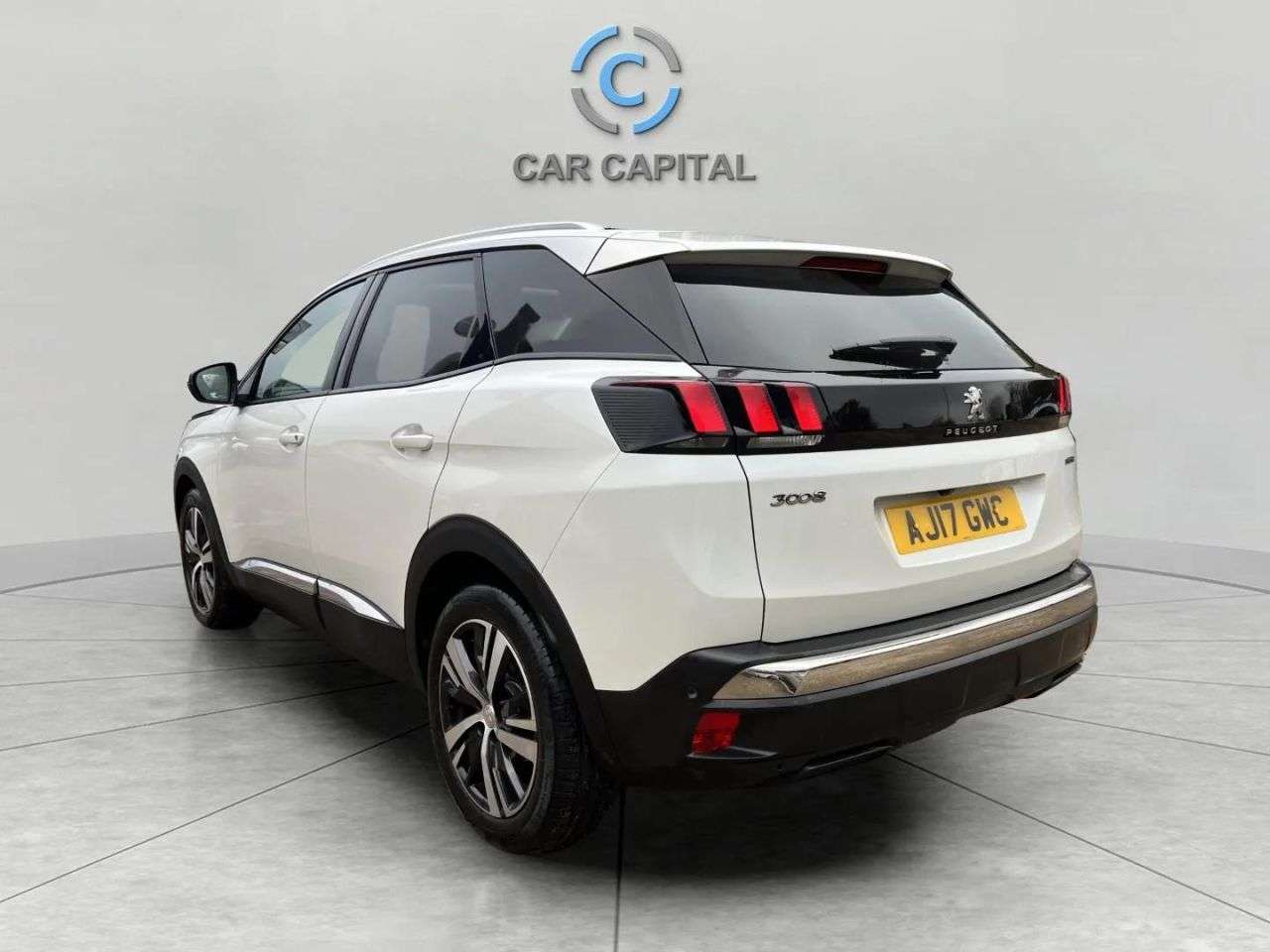 2017 PEUGEOT 3008 2017 PEUGEOT 3008
