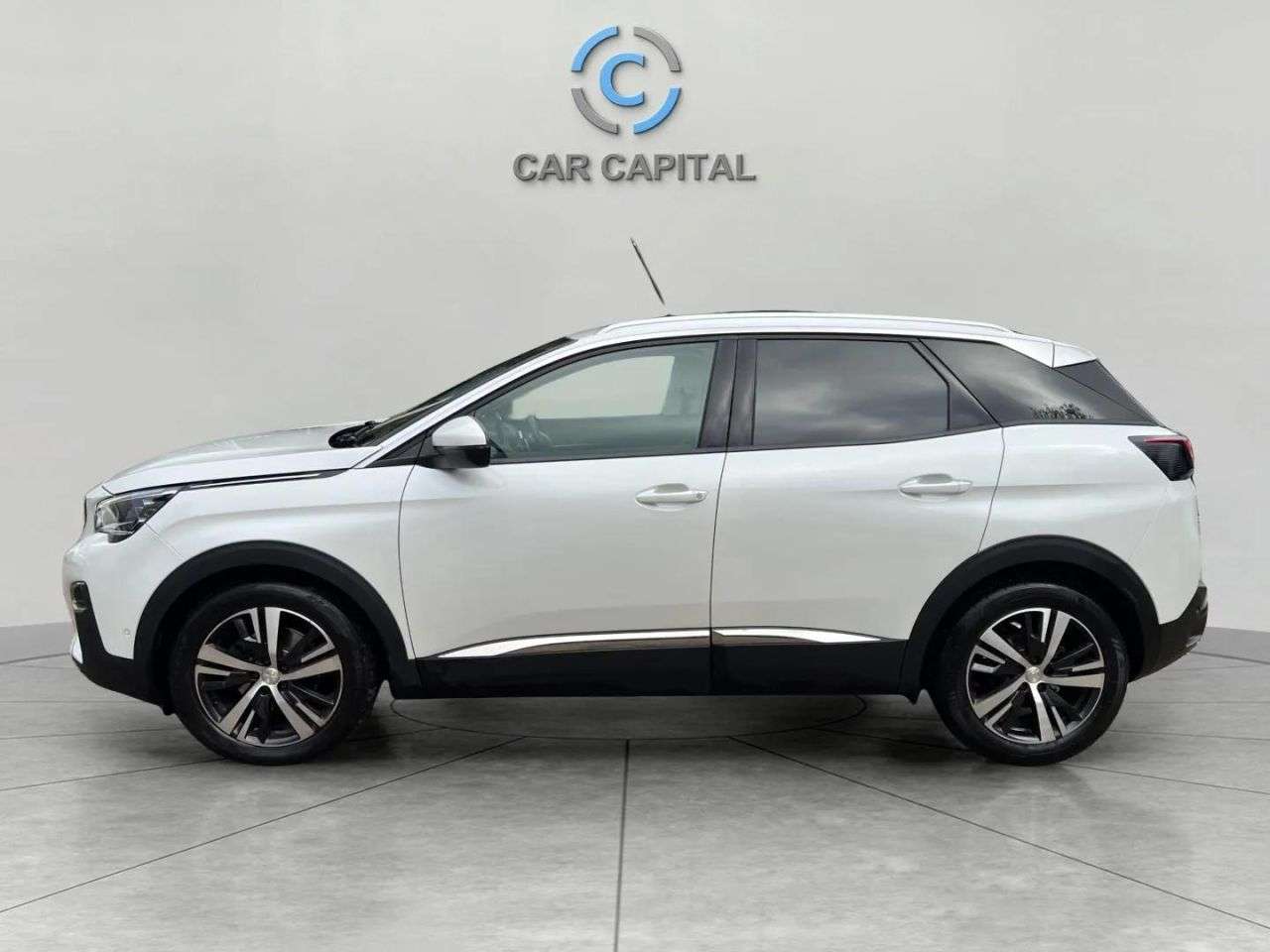 2017 PEUGEOT 3008 2017 PEUGEOT 3008