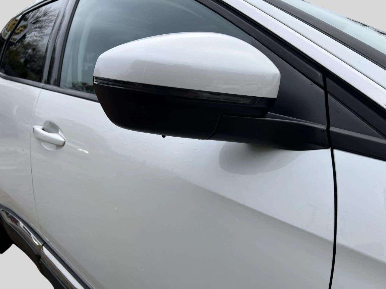 2017 PEUGEOT 3008 2017 PEUGEOT 3008