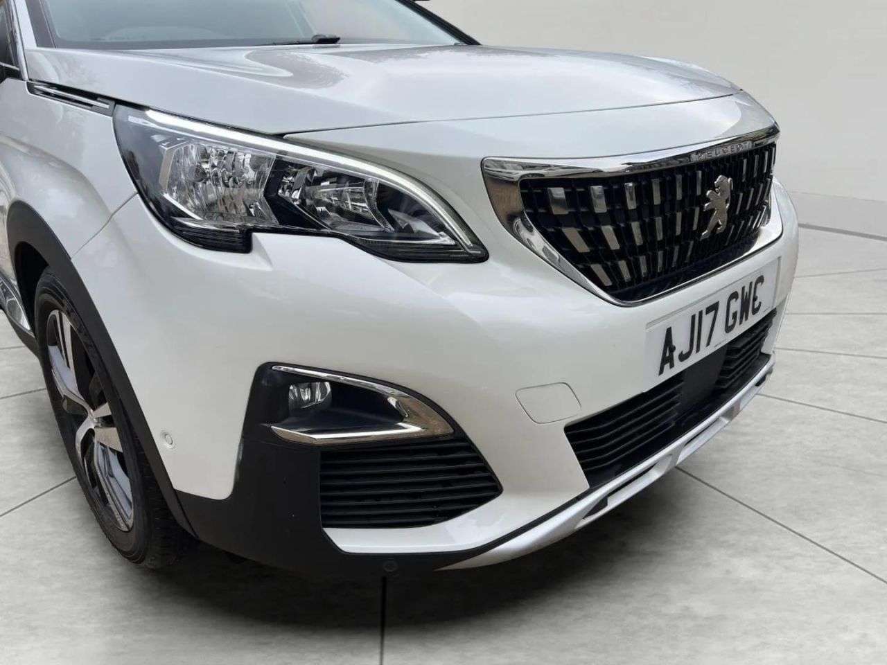 2017 PEUGEOT 3008 2017 PEUGEOT 3008