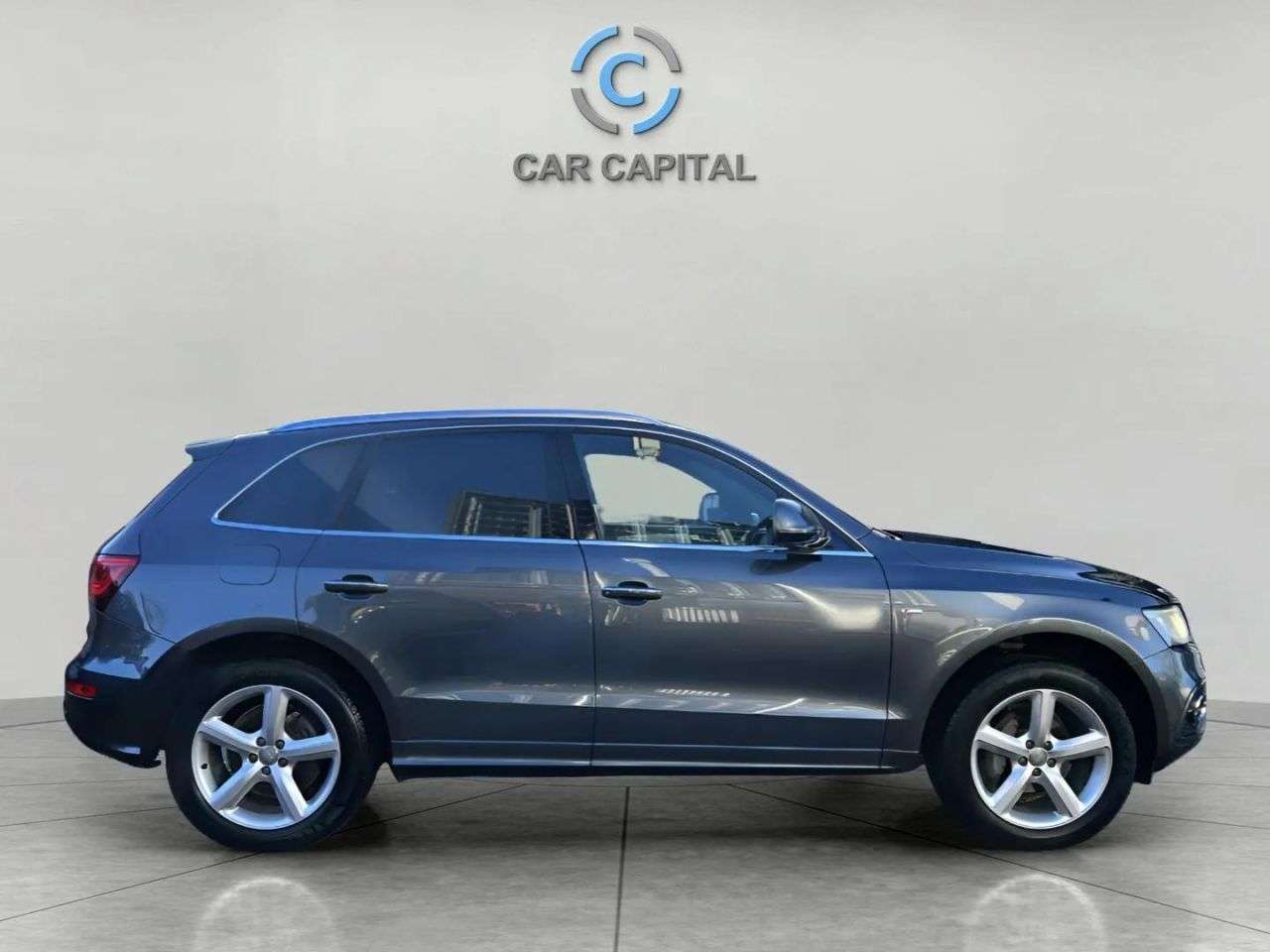2015 AUDI Q5 2015 AUDI Q5