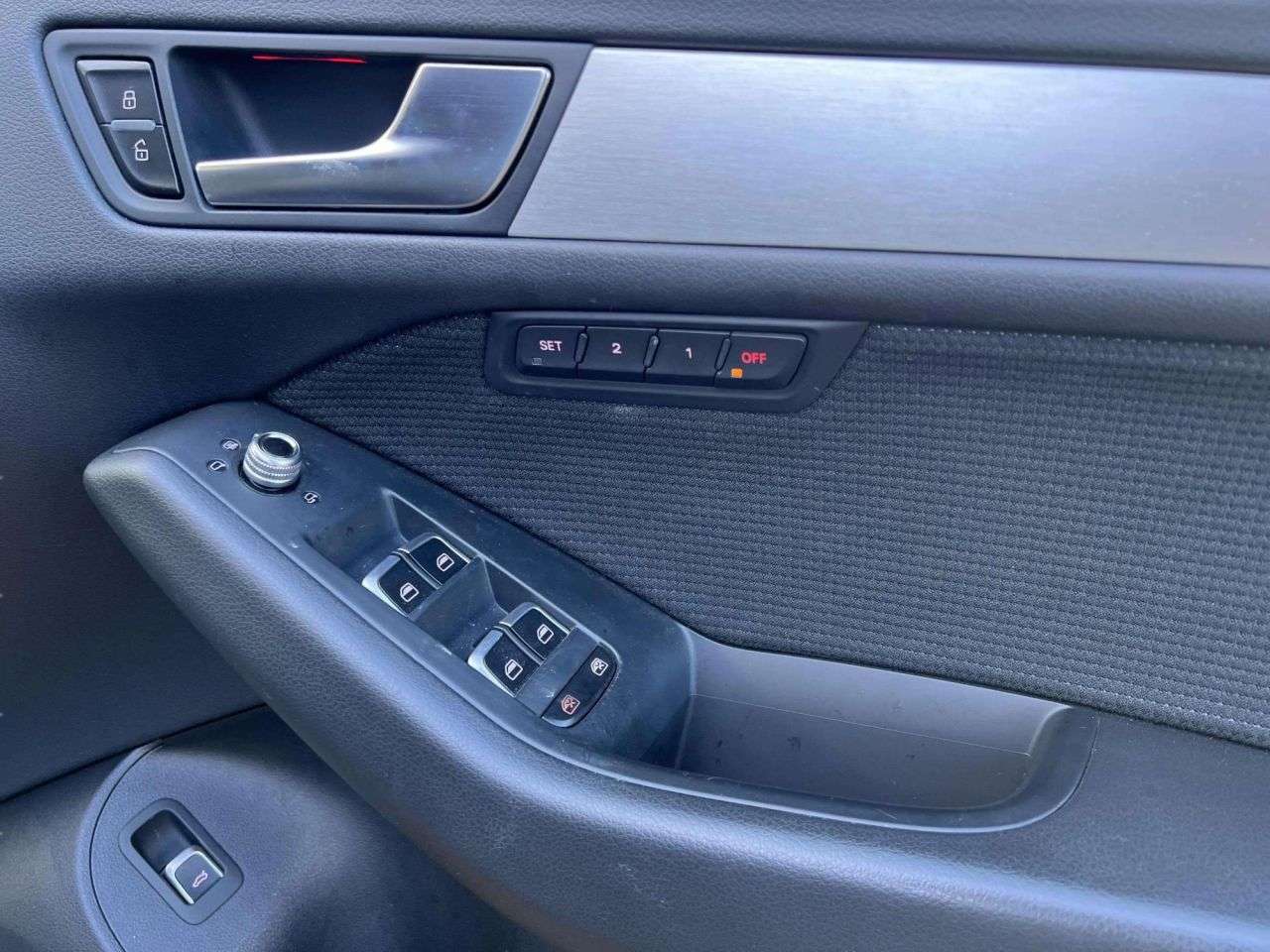 2015 AUDI Q5 2015 AUDI Q5