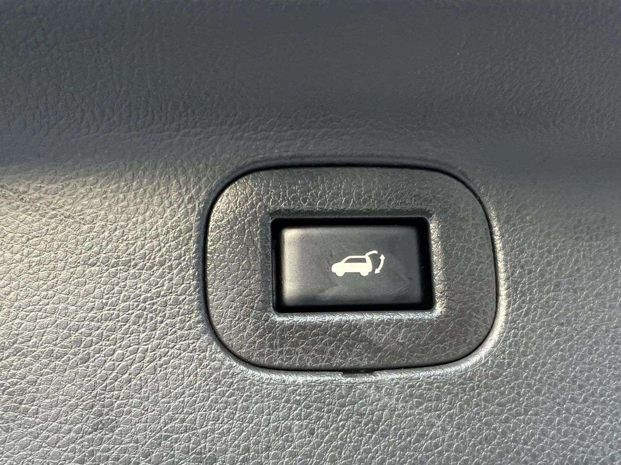 2017 NISSAN ELGRAND 2017 NISSAN ELGRAND