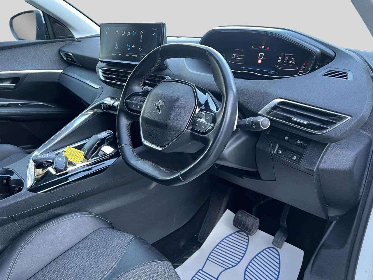 2021 PEUGEOT 3008 2021 PEUGEOT 3008