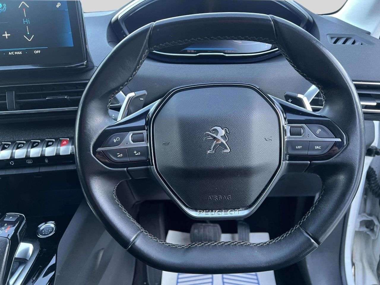 2021 PEUGEOT 3008 2021 PEUGEOT 3008