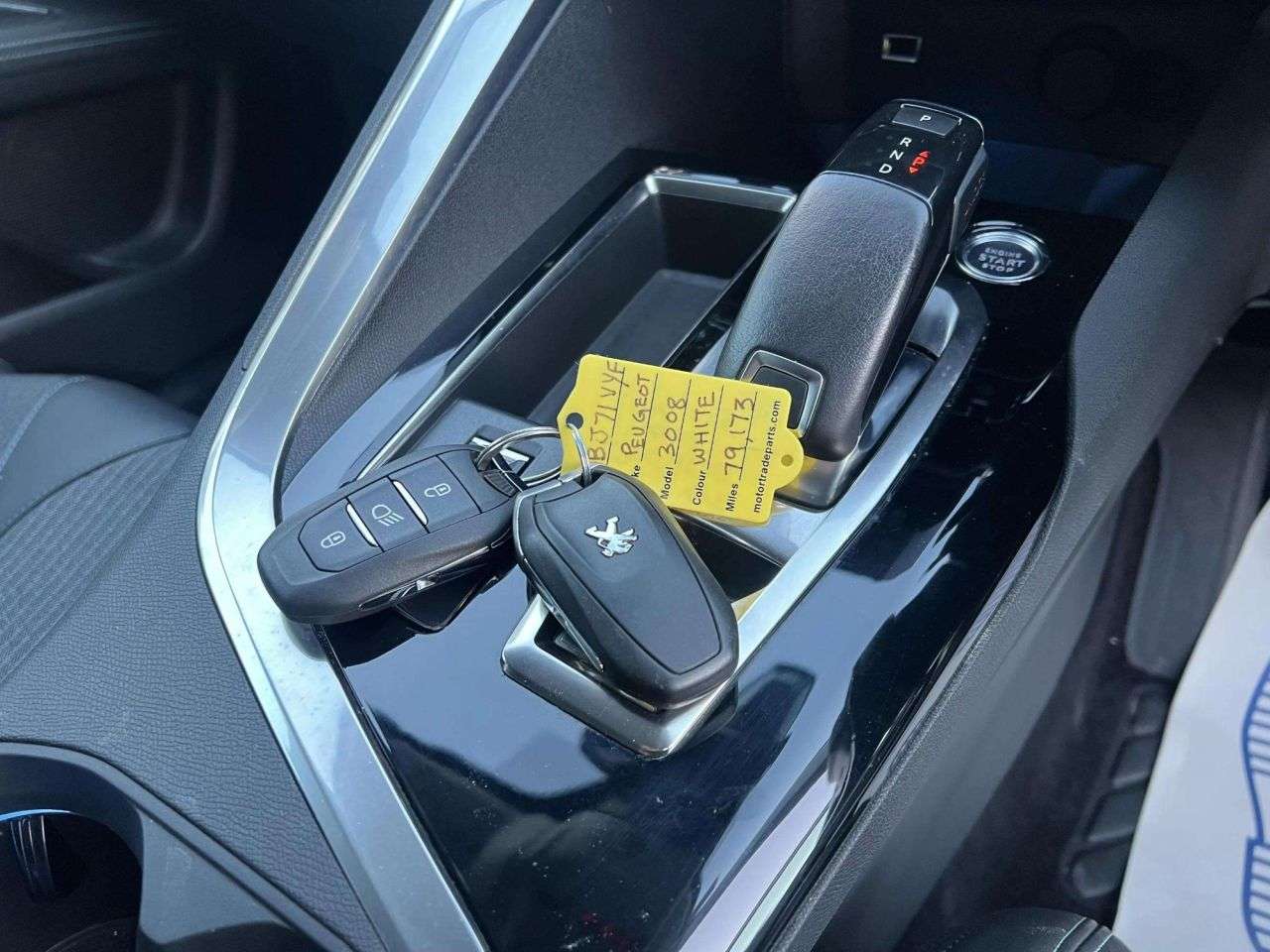 2021 PEUGEOT 3008 2021 PEUGEOT 3008