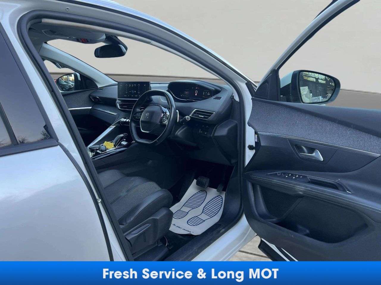 2021 PEUGEOT 3008 2021 PEUGEOT 3008