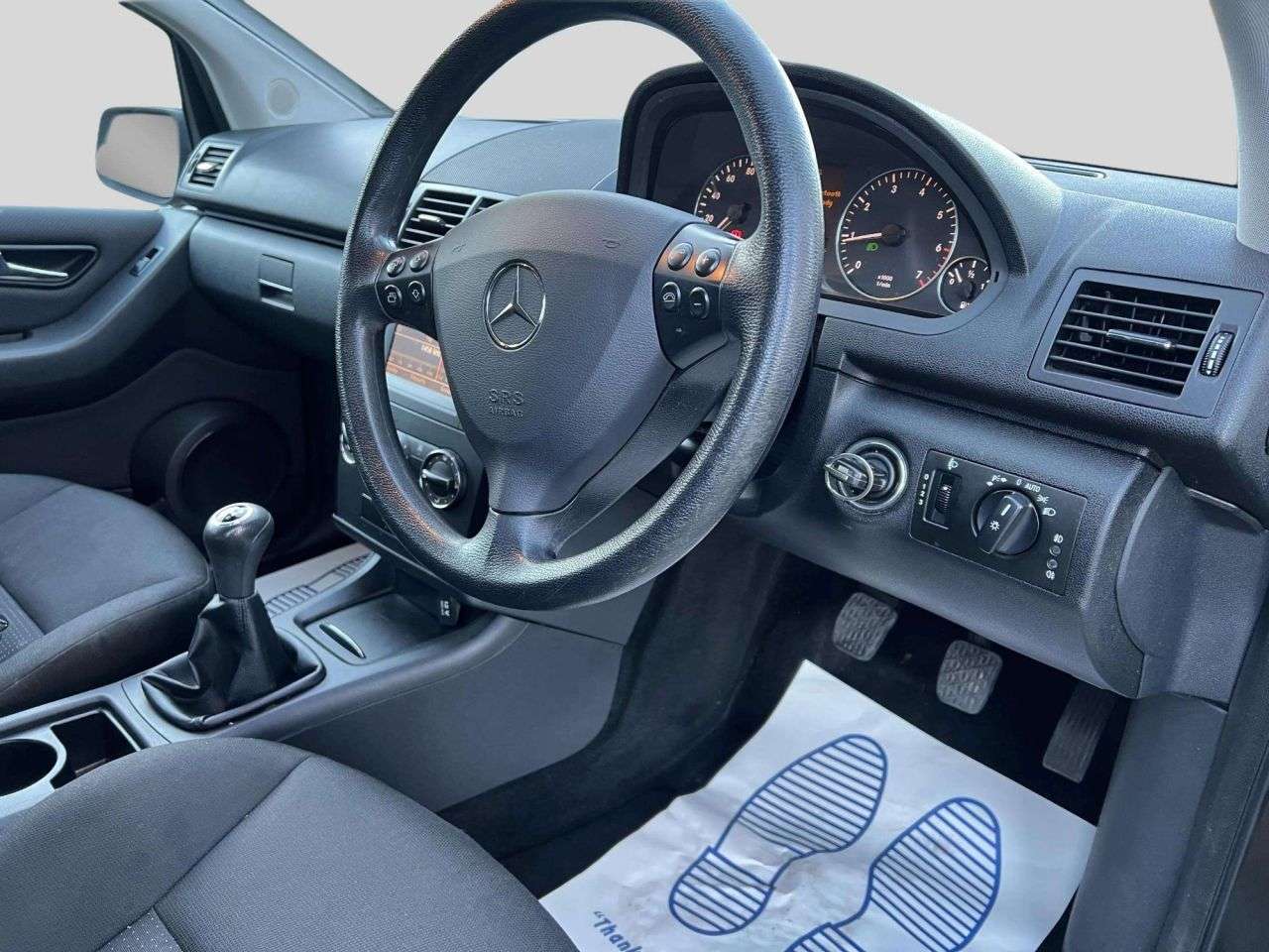 2011 MERCEDES-BENZ A-CLASS 2011 MERCEDES-BENZ A-CLASS