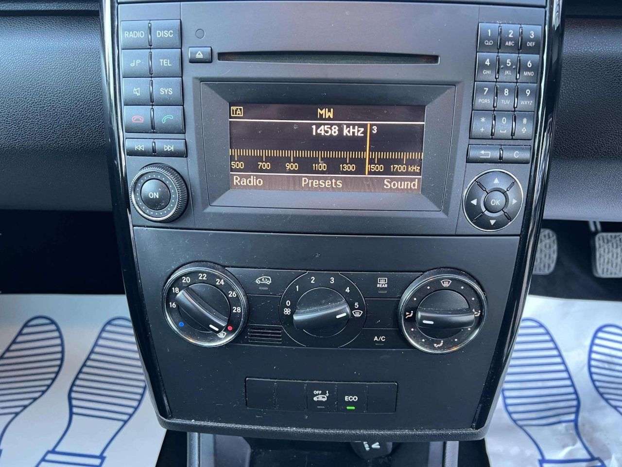 2011 MERCEDES-BENZ A-CLASS 2011 MERCEDES-BENZ A-CLASS