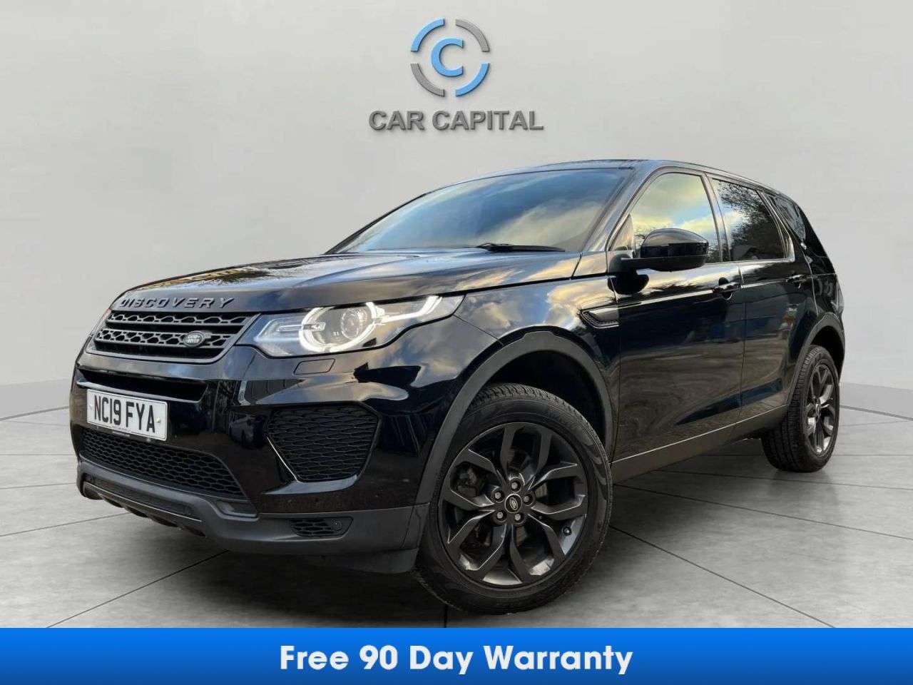 A 2019 LAND ROVER DISCOVERY SPORT 2.0 TD4 Landmark SUV 5dr Diesel Auto 4WD Euro 6 (s/s) (180 ps) FINANCE+WARR A 2019 LAND ROVER DISCOVERY SPORT 2.0 TD4 Landmark SUV 5dr Diesel Auto 4WD Euro 6 (s/s) (180 ps) FINANCE+WARR