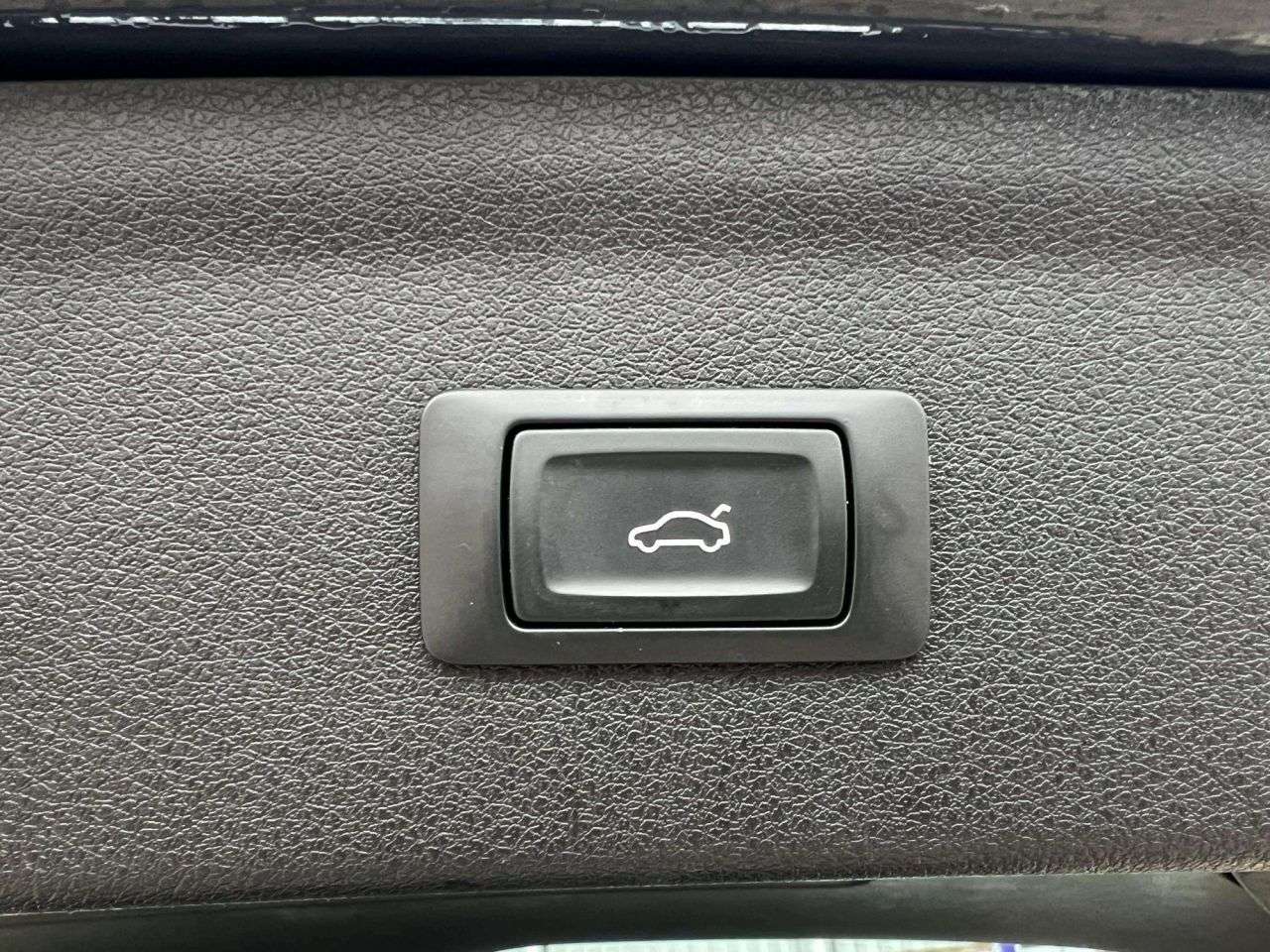 2018 AUDI Q3 2018 AUDI Q3