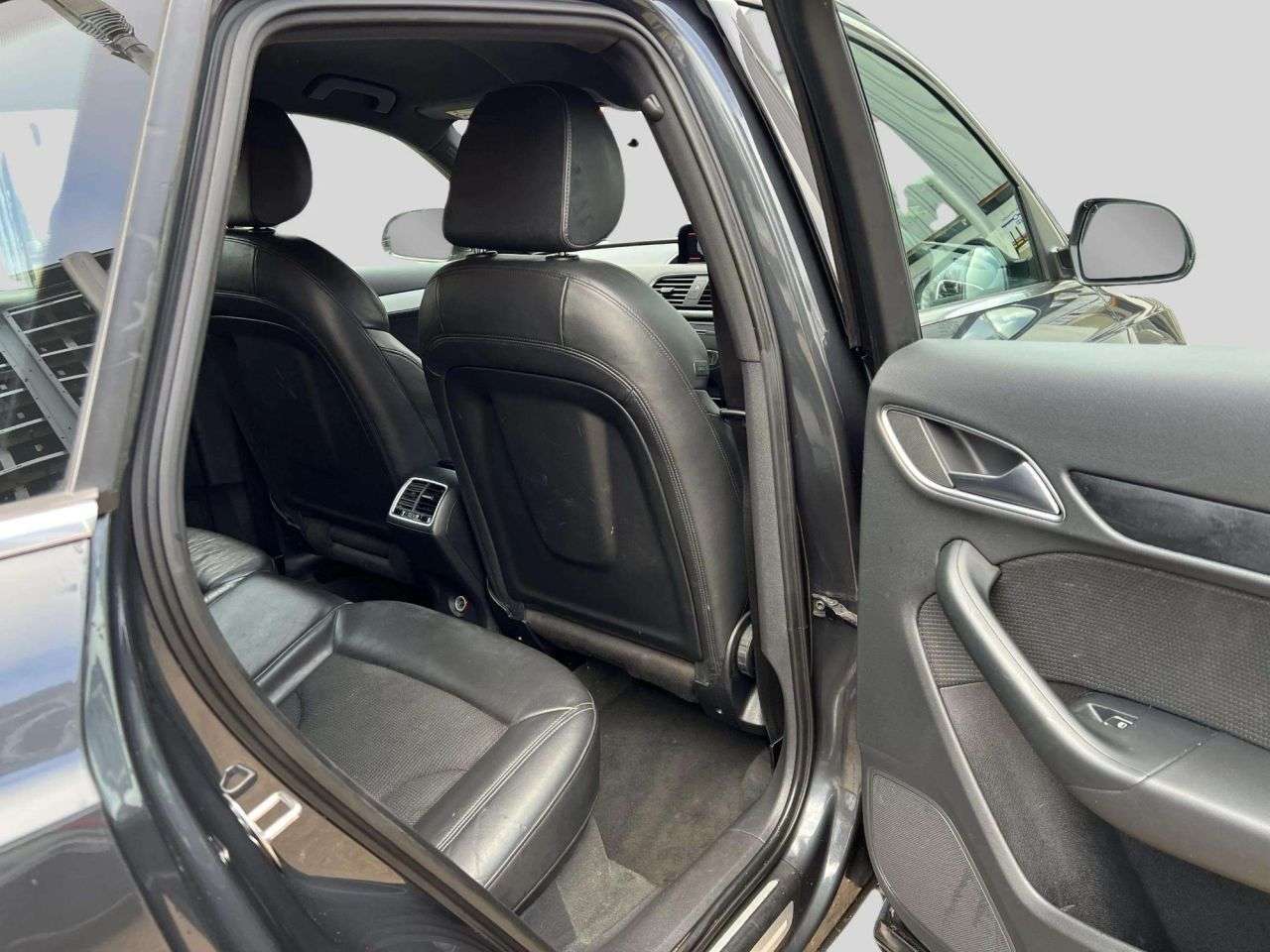 2018 AUDI Q3 2018 AUDI Q3