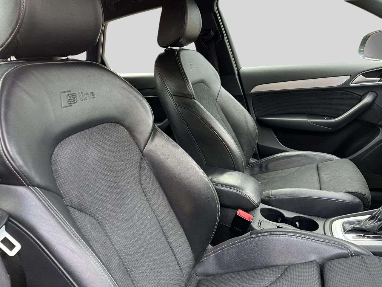 2018 AUDI Q3 2018 AUDI Q3