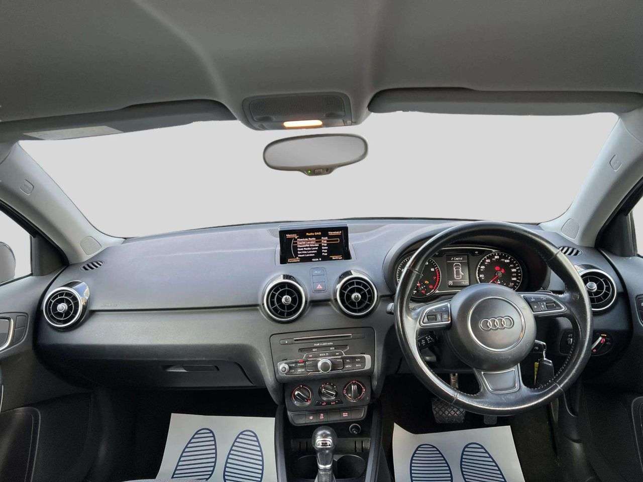 2017 AUDI A1 2017 AUDI A1